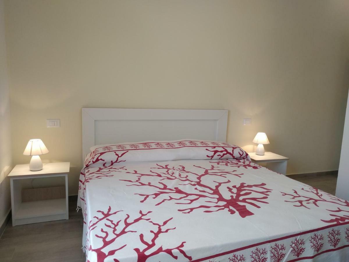 Camere Mare Manu Porto Cesareo Buitenkant foto