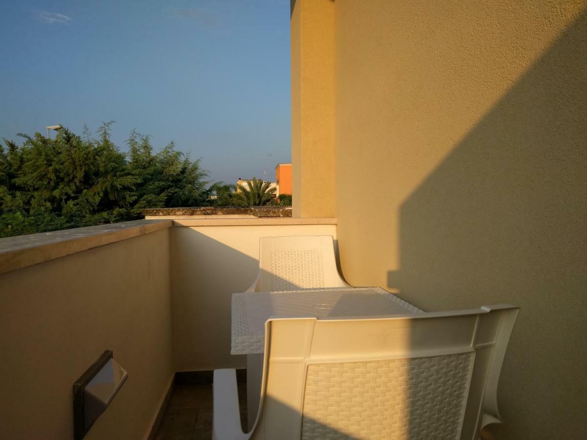 Camere Mare Manu Porto Cesareo Buitenkant foto