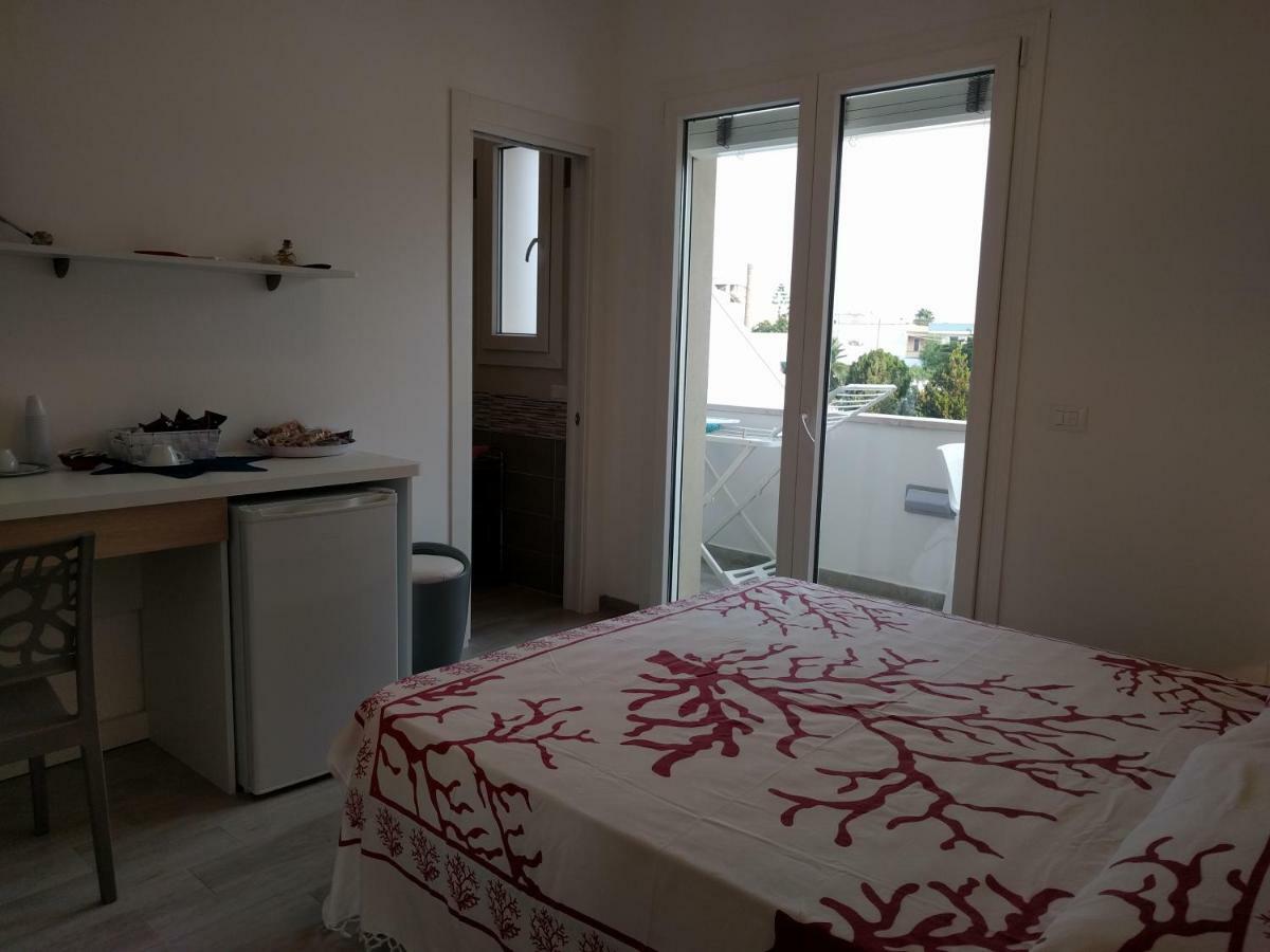 Camere Mare Manu Porto Cesareo Buitenkant foto